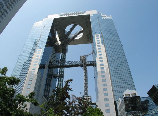 224 Osaka Umeda Sky Building (1).jpg (398 KB)